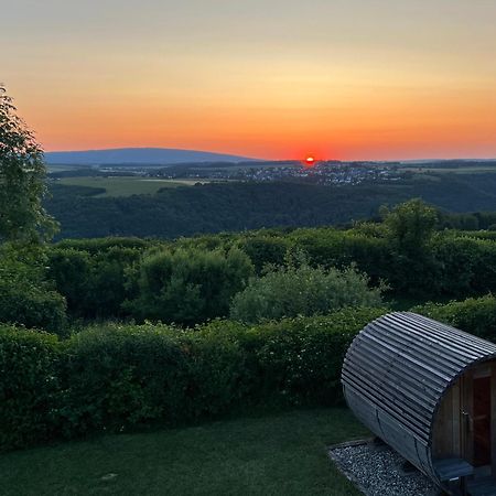 Hunsrueck Valley View Apartment With Cedar Sauna Bruschied Exterior foto
