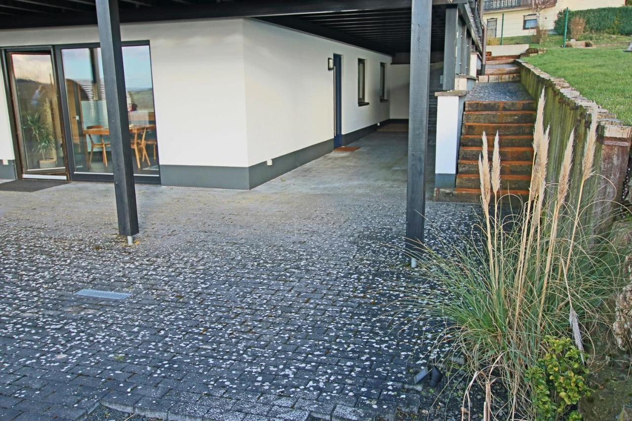 Hunsrueck Valley View Apartment With Cedar Sauna Bruschied Exterior foto
