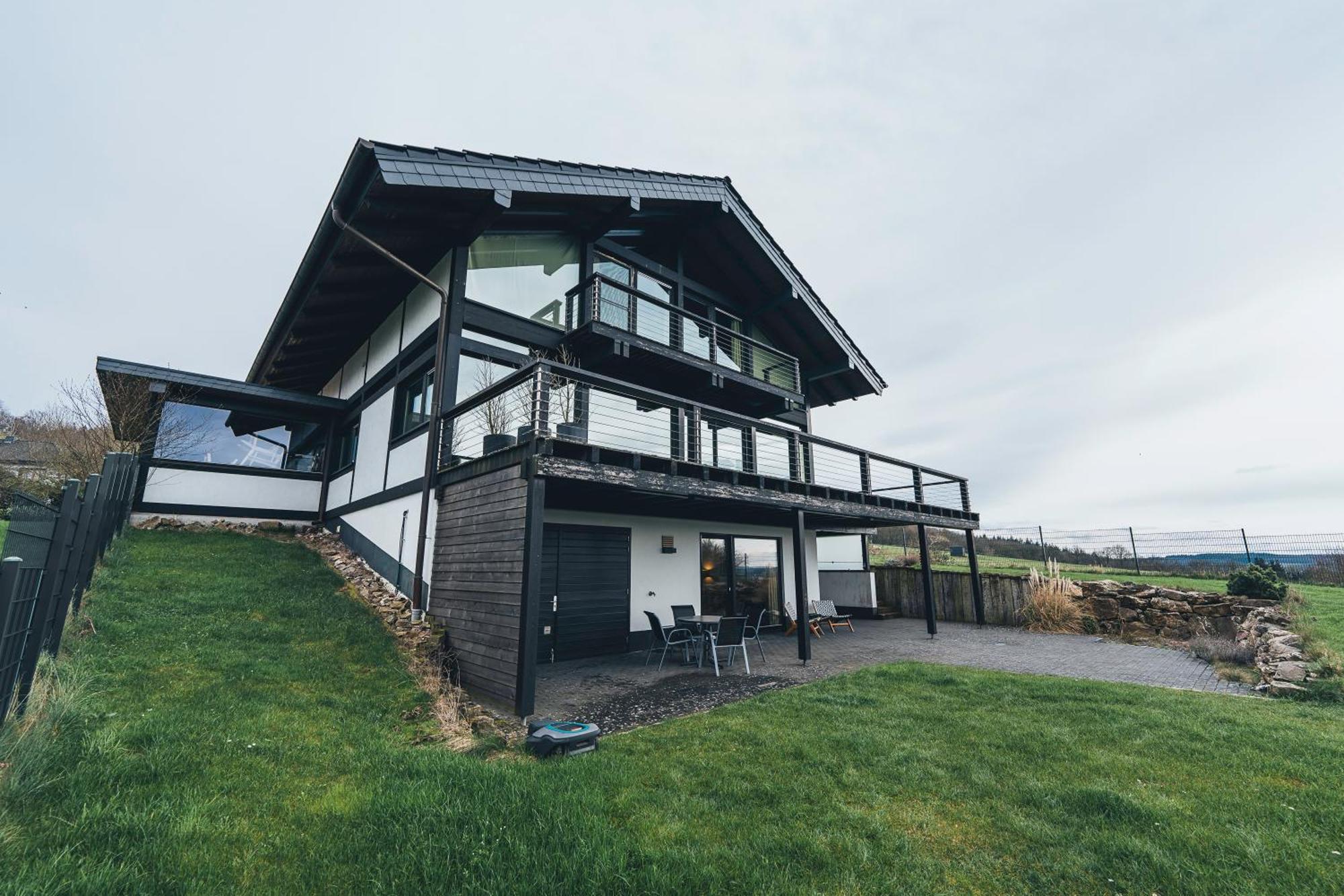 Hunsrueck Valley View Apartment With Cedar Sauna Bruschied Exterior foto
